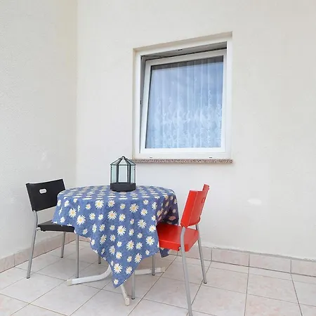 Antun.5 Apartament Povljana